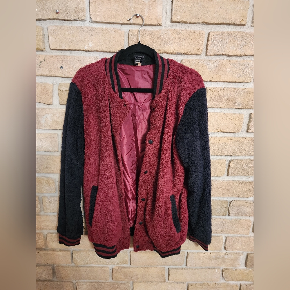 Original deluxe, Large, Maroon & Black Jacket